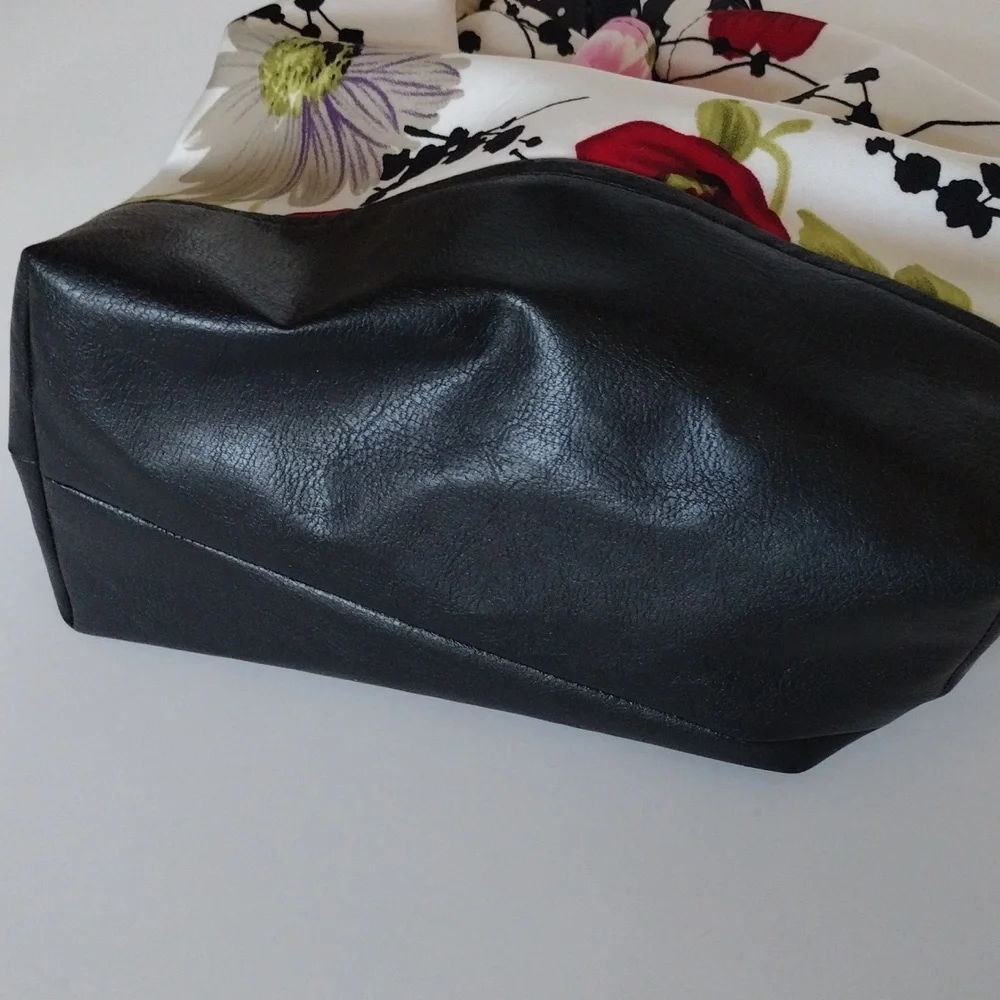 Floral, polkadots, and faux black leather draw string bag - Picture 3 of 6